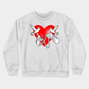 Pray and faith with the holy rosary in your hands Crewneck Sweatshirt